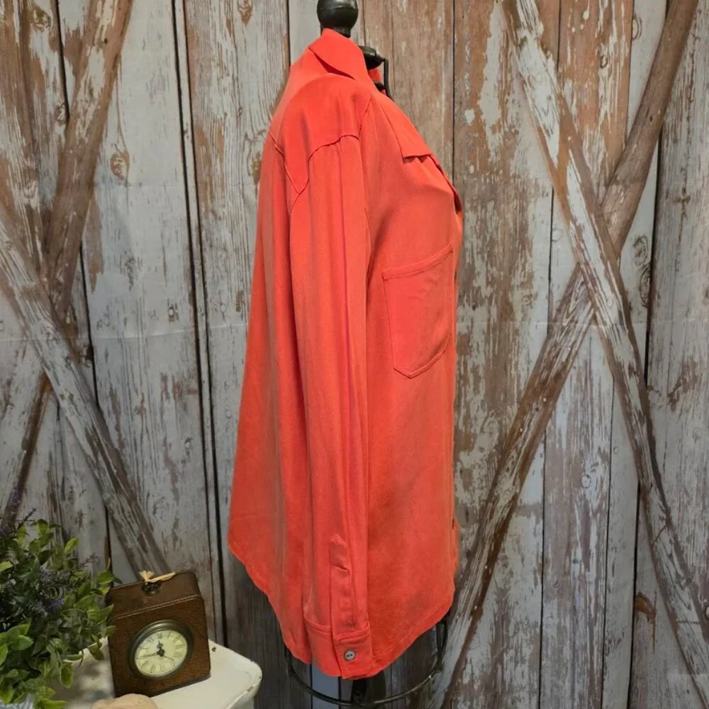 Redish/orange long-sleeve button-up - Picture 5 of 6